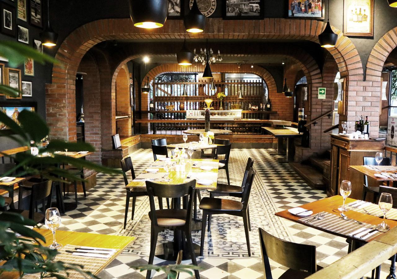 Hotel Y Centro De Eventos Manquehue Las Condes サンティアゴ エクステリア 写真