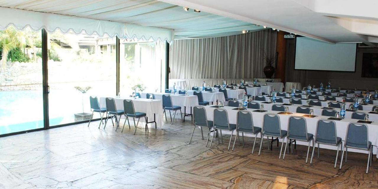 Hotel Y Centro De Eventos Manquehue Las Condes サンティアゴ エクステリア 写真